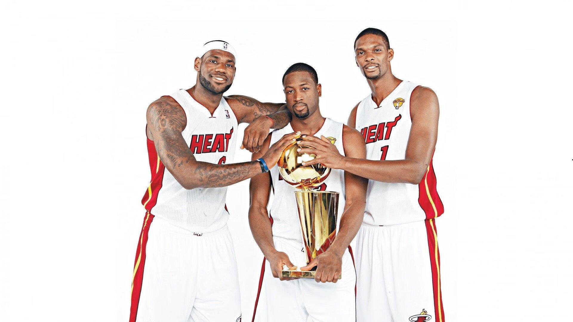 皇马传奇炮轰维尼修斯，若我执教必让他坐板凳，称问题立刻解决